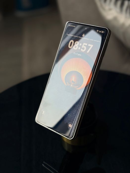 Смартфон Huawei Mate X6 12 ГБ/512 ГБ красный