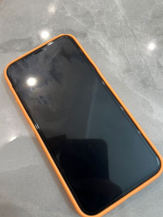 Iphone 11 pro срочно продам