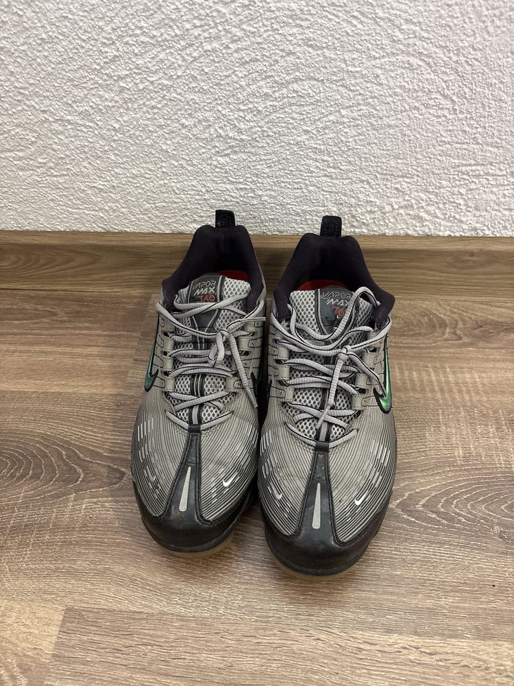 Като нови!!!  Почти не носени:Nike Vapor MAX 360