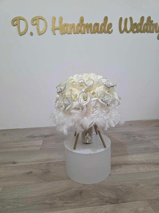 Vand buchet tip bijuterie