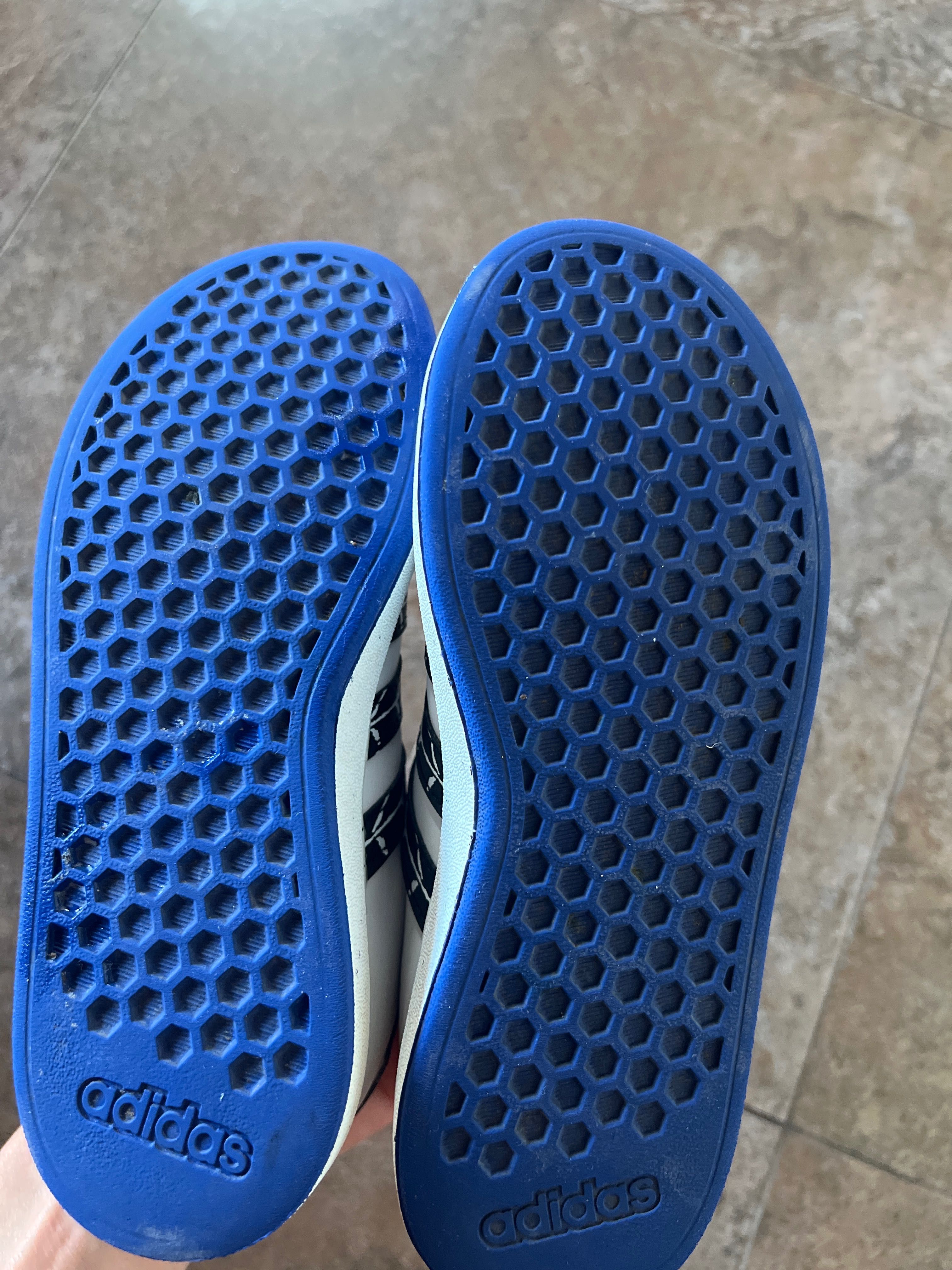 Adidas Spiderman Marvel маратонки номер 31