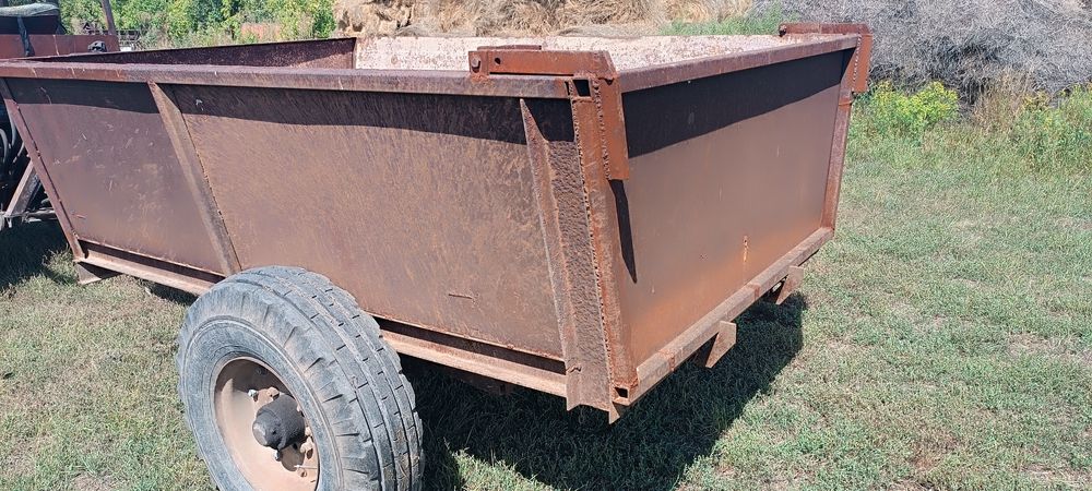 Прицеп тракторный 1птс 2