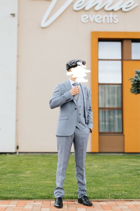 Vand costum in stare excelenta