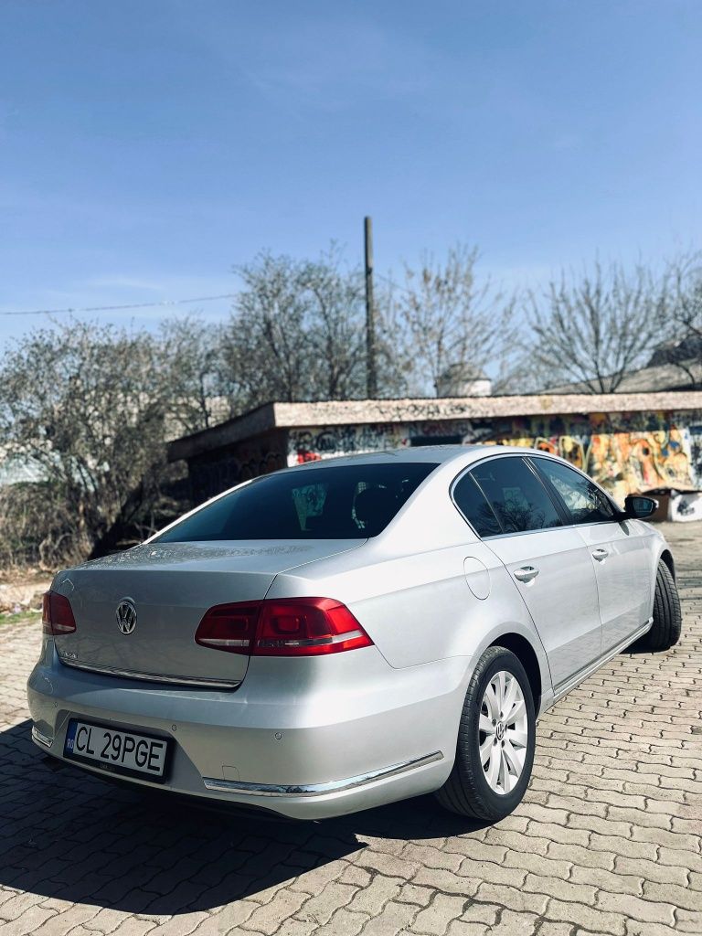 Volkswagen  Passat B7