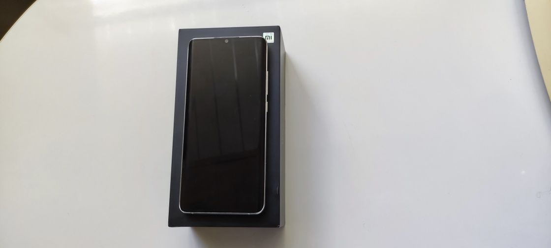 Xiaomi mi nout 10