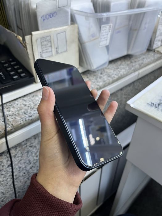 iphone 13 128gb продам,в хорошем состоянии