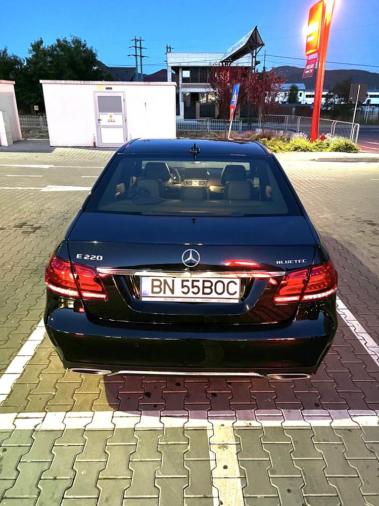 Mercedes E-Class 220