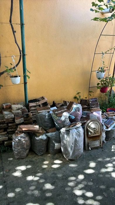 Debarasarii pivnite poduri apartamente..