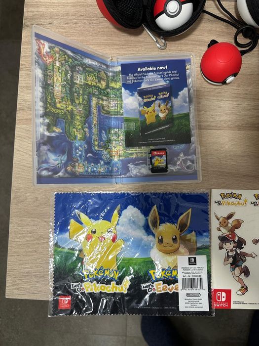 Pokemon Let's go eevee and let'go pikachu cu 2 mingi