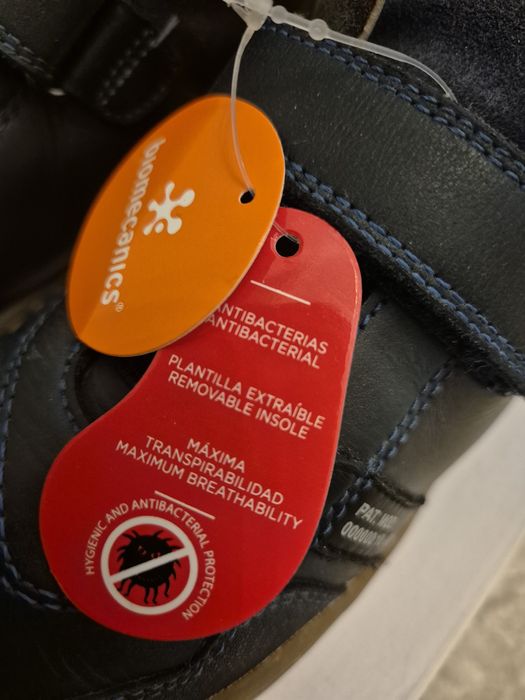 Ghete Biomecanics nr.32 piele naturala.