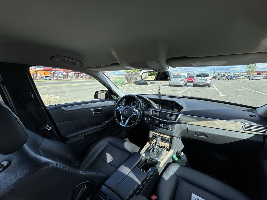 Mercedes-Benz E200 CDI ELEGANCE