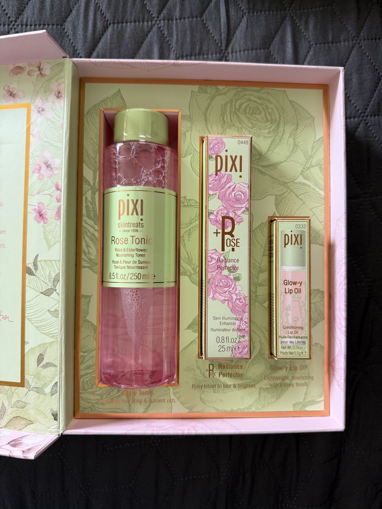 Кутия PIXI-rosee