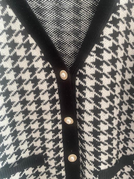 Дамска плетена  жилетка