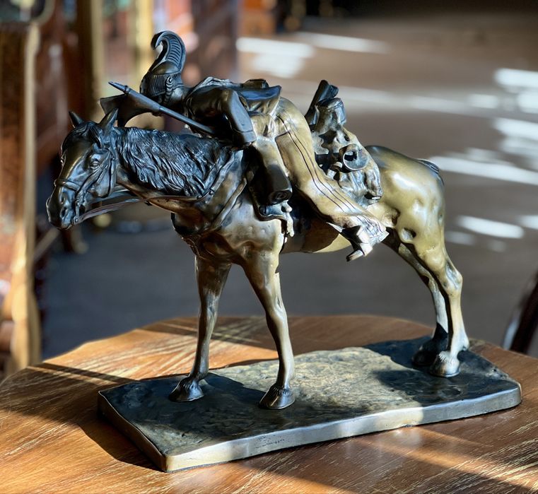Statuetă veche din Bronz – Cavaler pe cal