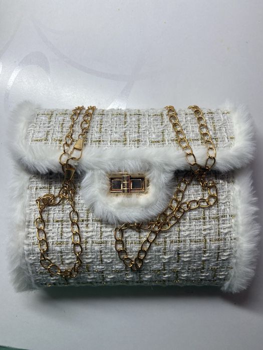 Продам сумку с мехом