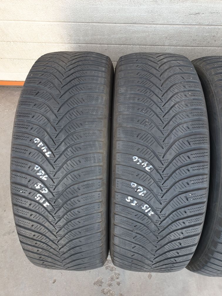 Зимни гуми 4 броя HANKOOK Winter Icept RS2 215 65 R16 дот 3420