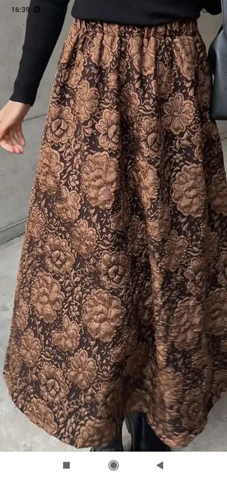 Продаю новую юбку в красивом шоколадном цвете