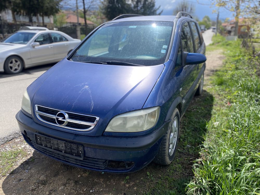 Opel zafira 2.2 dti