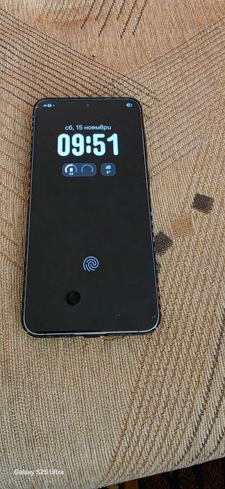 Samsung galaxy S 25 plus 512gb Silver Shadow / като нов