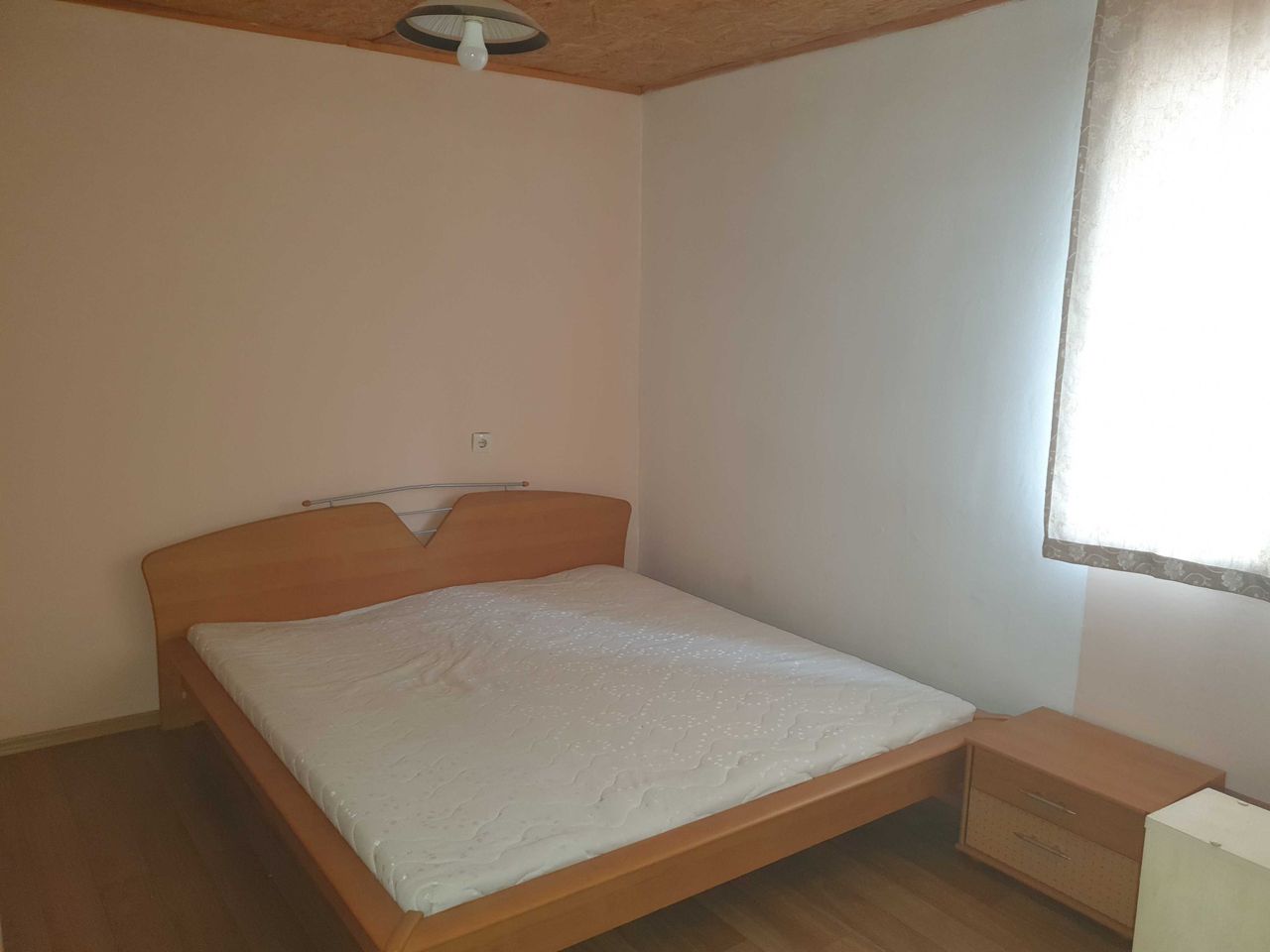 Дава се под наем Къща в с. Труд, Област Пловдив - 90 кв.м за 255 € - Снимка #7