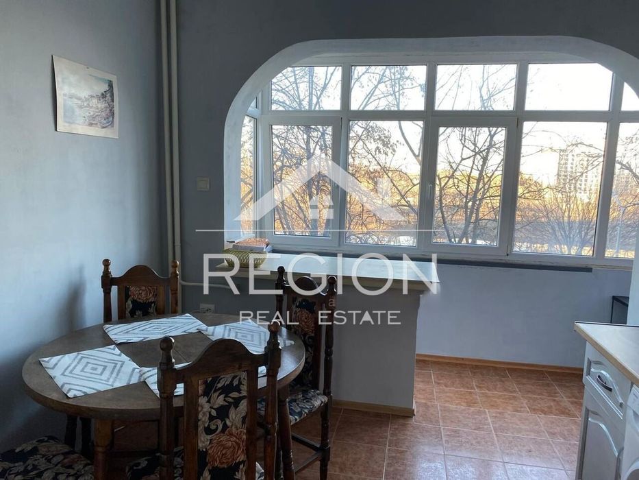 Дава се под наем Четиристаен апартамент в Пловдив, Мараша - 90 кв.м за 443.7 € - Снимка #1