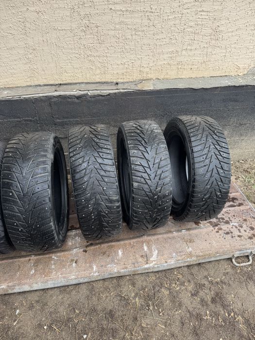 Зимние шины шипы на камри