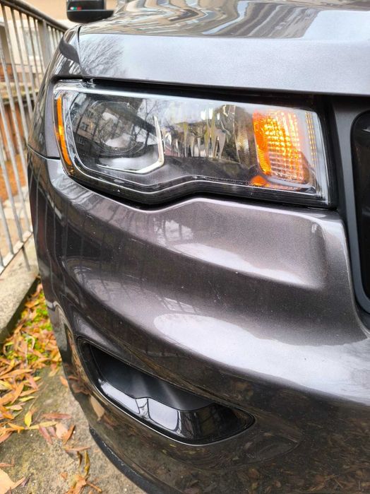 Продавам фарове за Jeep Grand Cherokee WK2