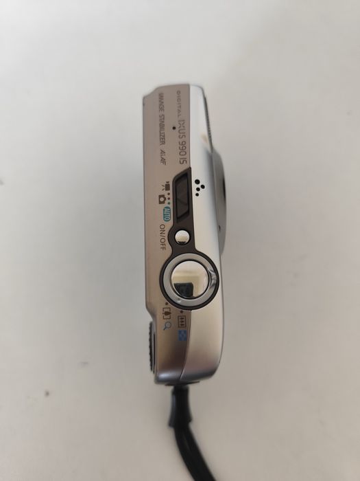 Дигитален фотоапарат Canon Ixus 990 IS