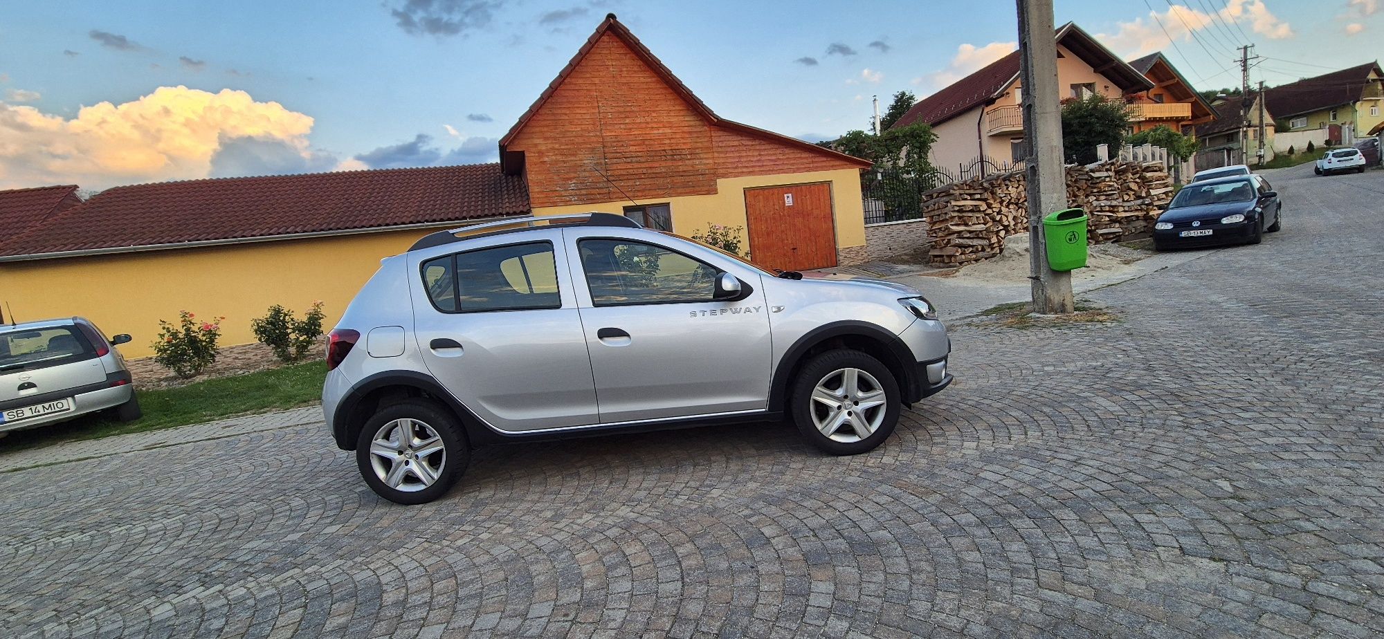 Dacia Sandero Stepway,benzina ,euro 5 , clima ,90CP,Garantie ,Germania