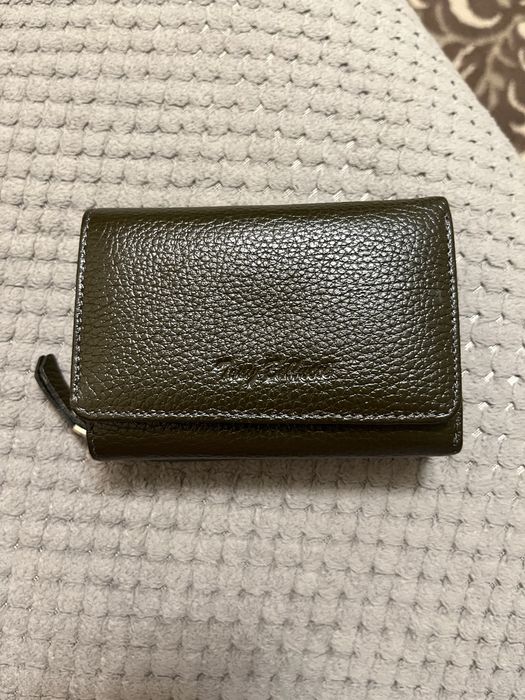 Продам кошелек кожаный