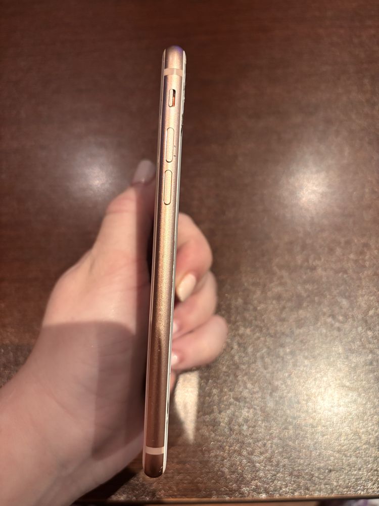 iPhone 8 Rose Gold 64GB