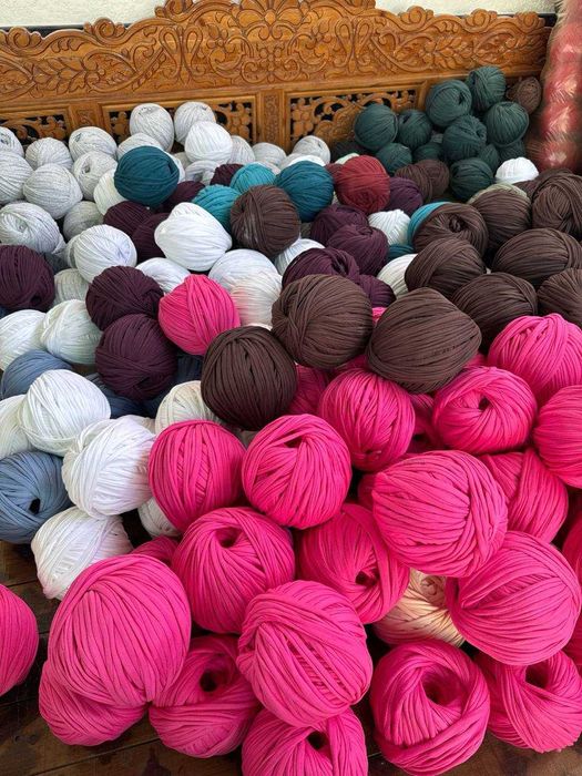 Трикотажная пряжа. Pryaja / OPTOM