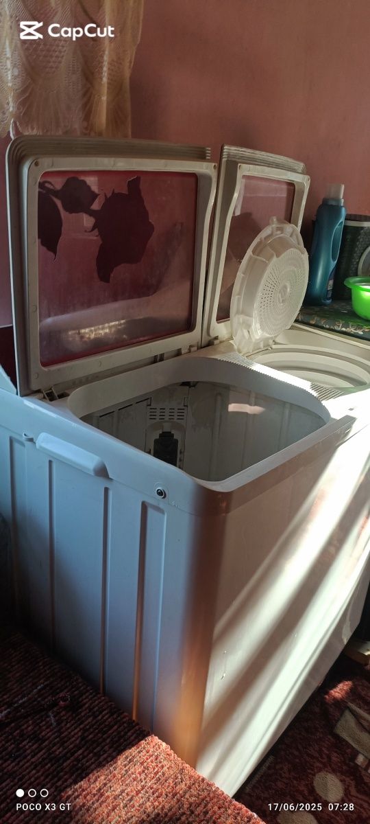 Artel 10 kg shlanklar yaxsh holatda krmoshina yaxsh holatda