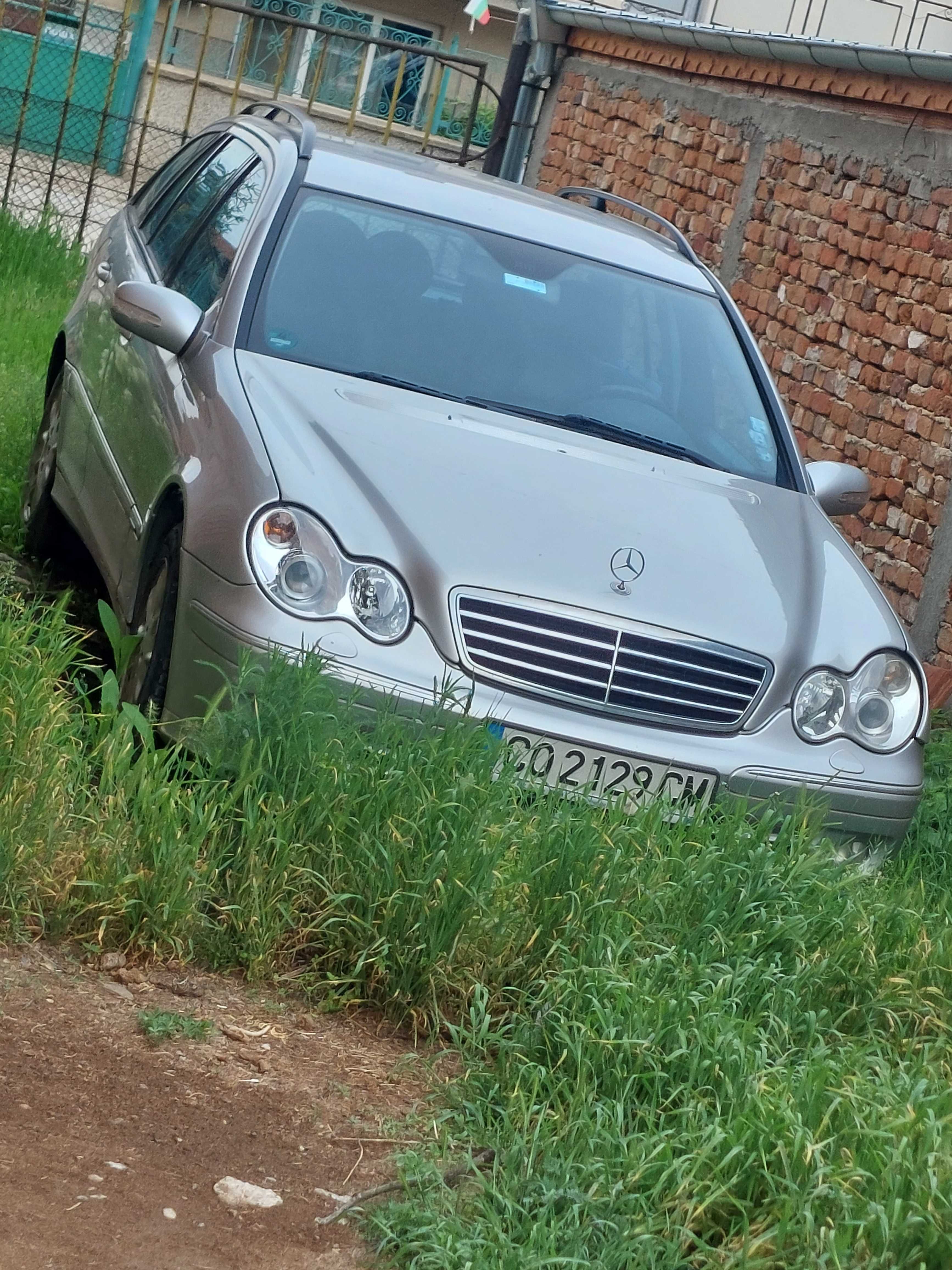Мерцедес С 220  150к.с. автоматик