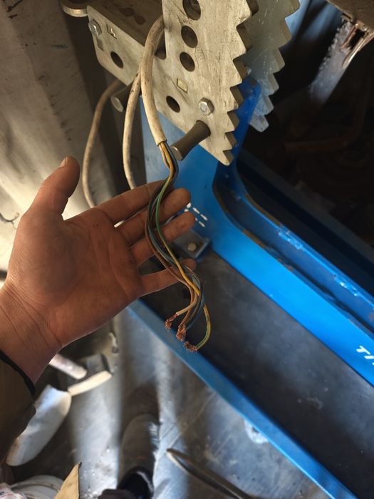 Прокат дисков стенд для проката дисков новый