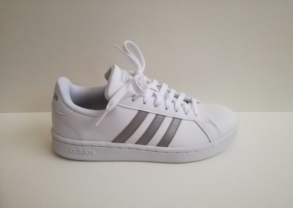 Маратонки Adidas Grand Court White F36485 - размер 38
