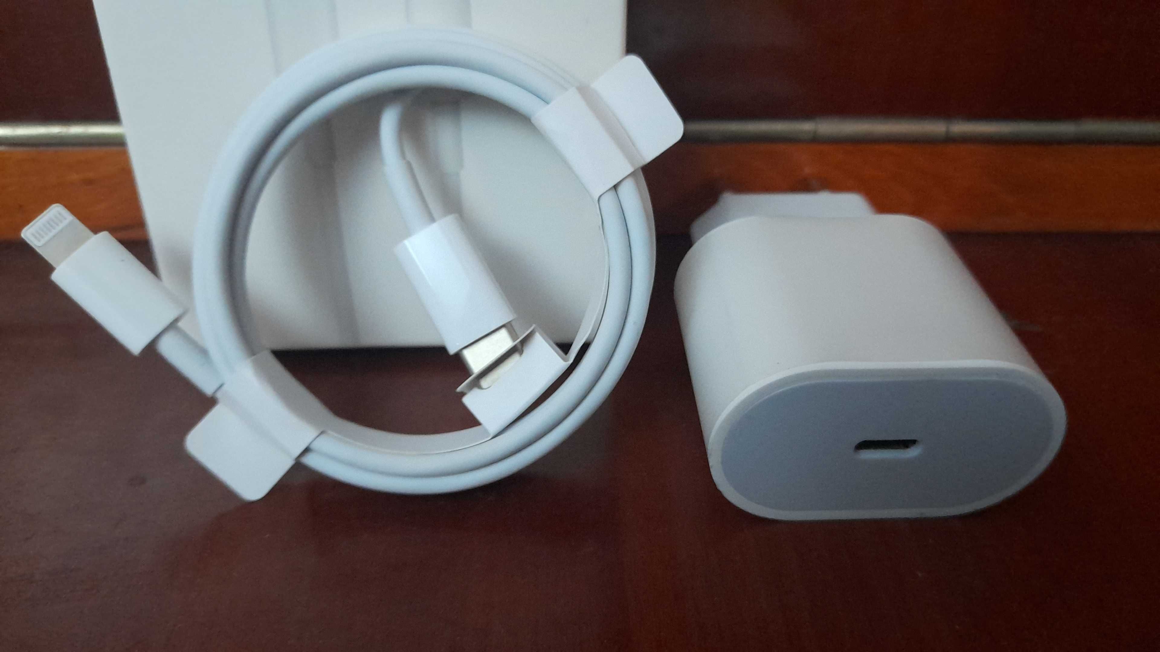 set incarcator fast charge 3,4A iPhone - adaptor + cablu incarcare