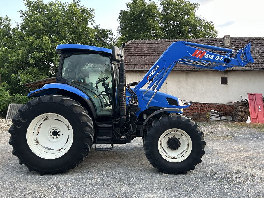 Tractor New Holland