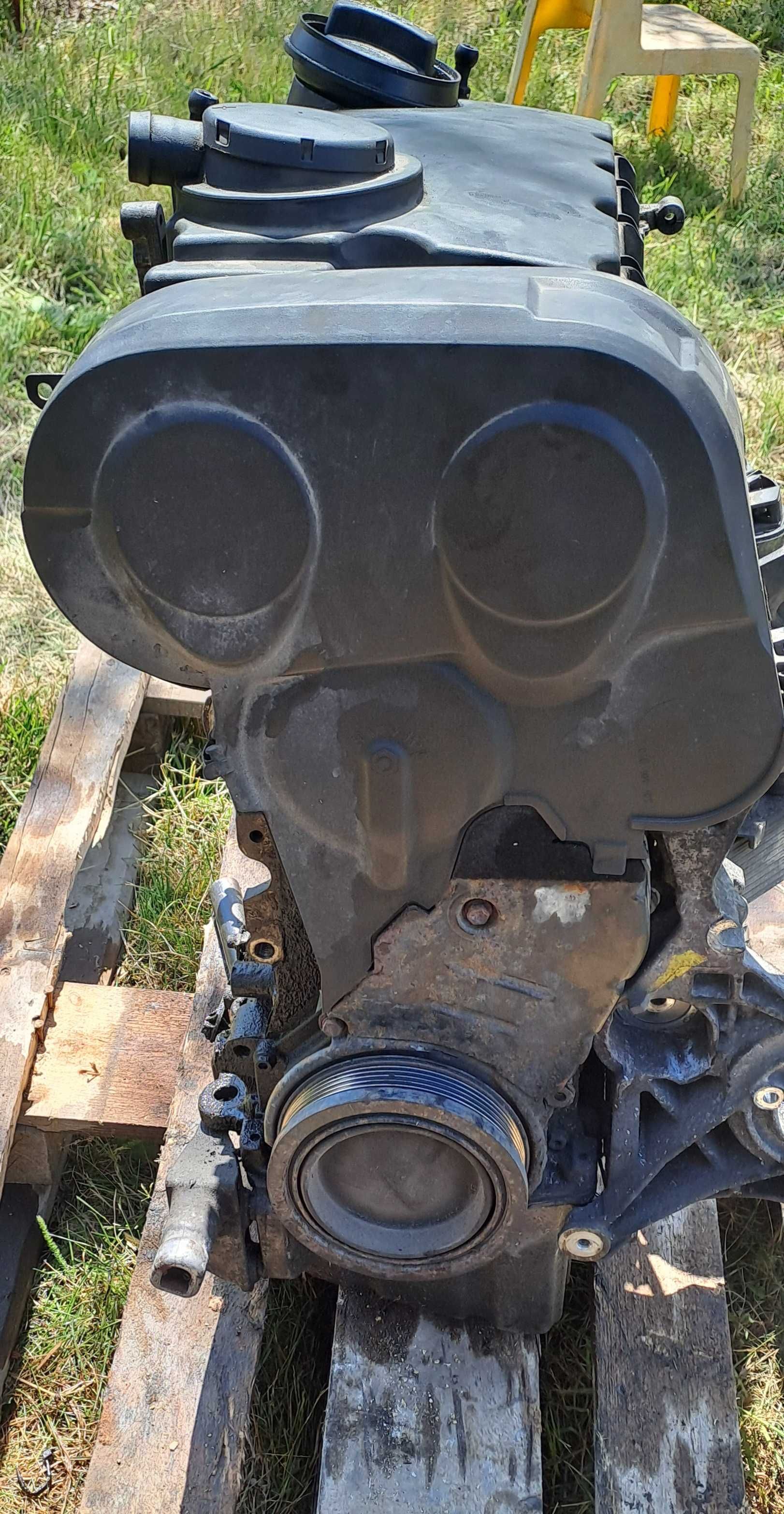 Двигател от Ауди А4 2.0 TDI 16V 140К.С BLB
