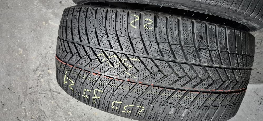 255 35 21 Bridgestone m+s