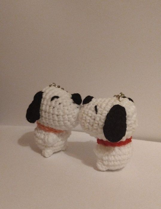 Парные брелоки-собачки