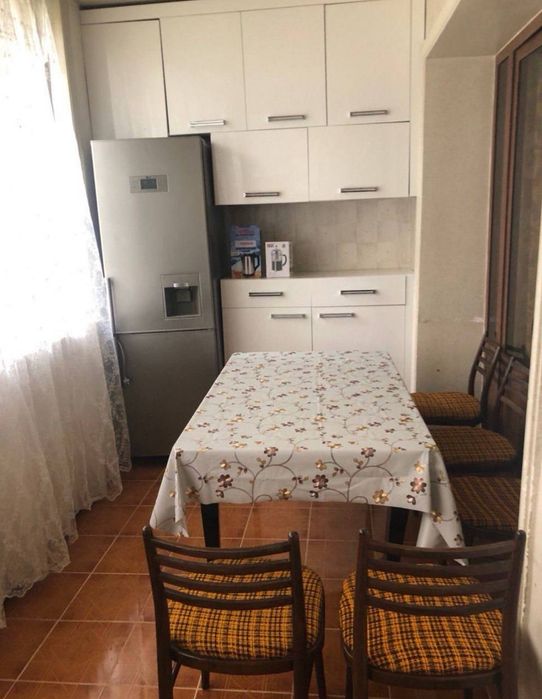 Срочно Продаётся Ракате 3/1/4 с мебелью техникой ремонт хороший!