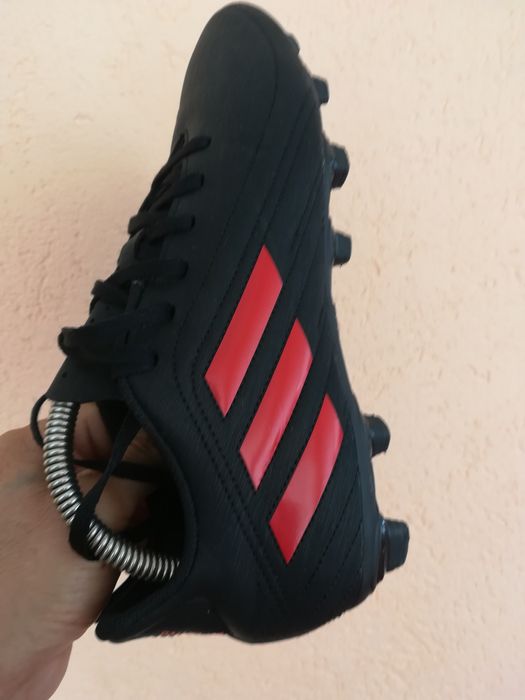 Crampoane Adidas nr 43