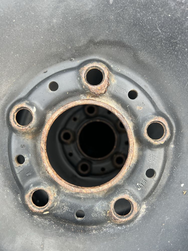 set 4 jante bmw cu anvelope 205 50 17 iarna