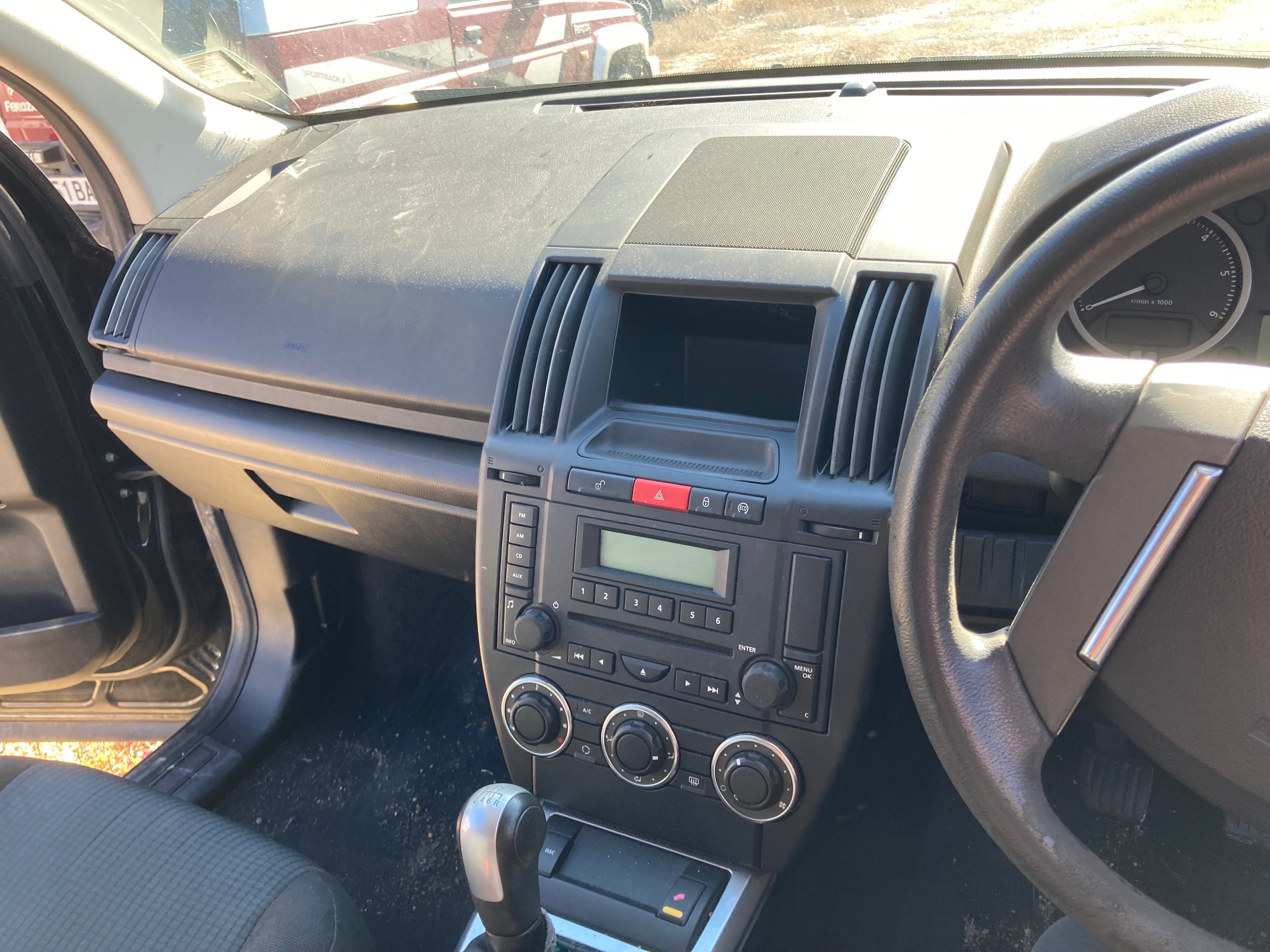 На части. Land Rover Freelander 2. 2.2tdi. 152kc.