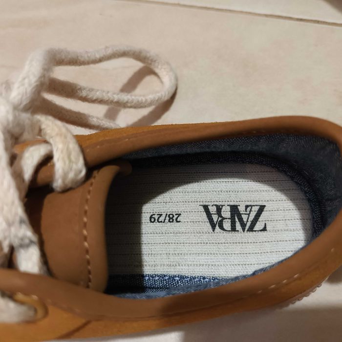 Обувки и кецове Zara