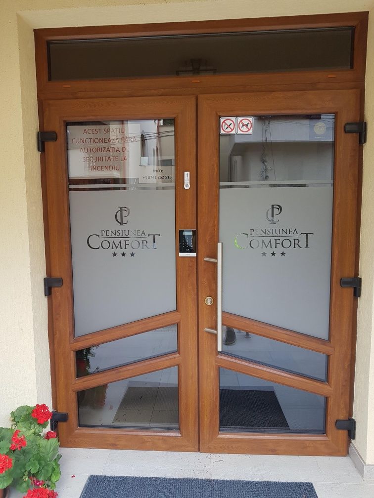 Montare, intretinere camere supraveghere, alarme, control acces