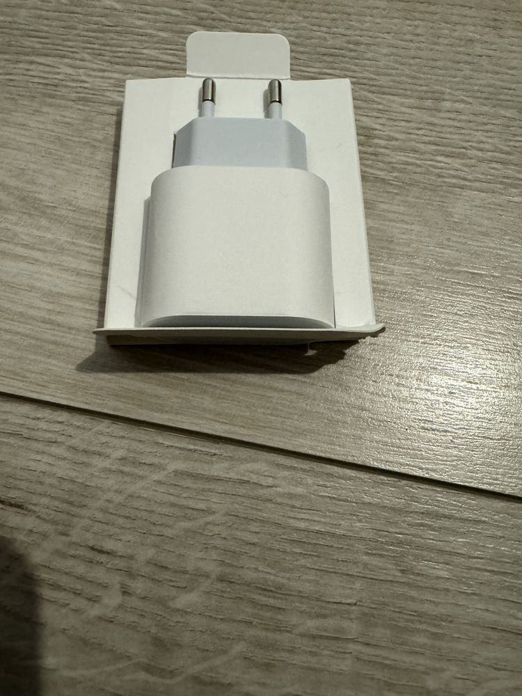 Incarcator apple 20W USB-C Power adapter