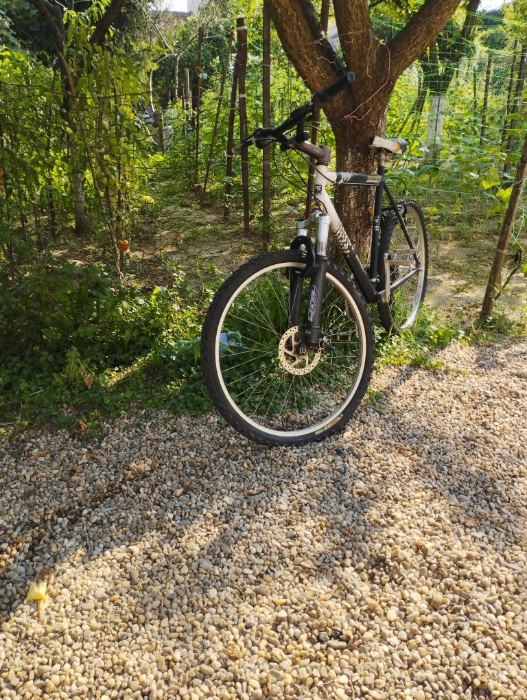 Bicicletă de vânzare