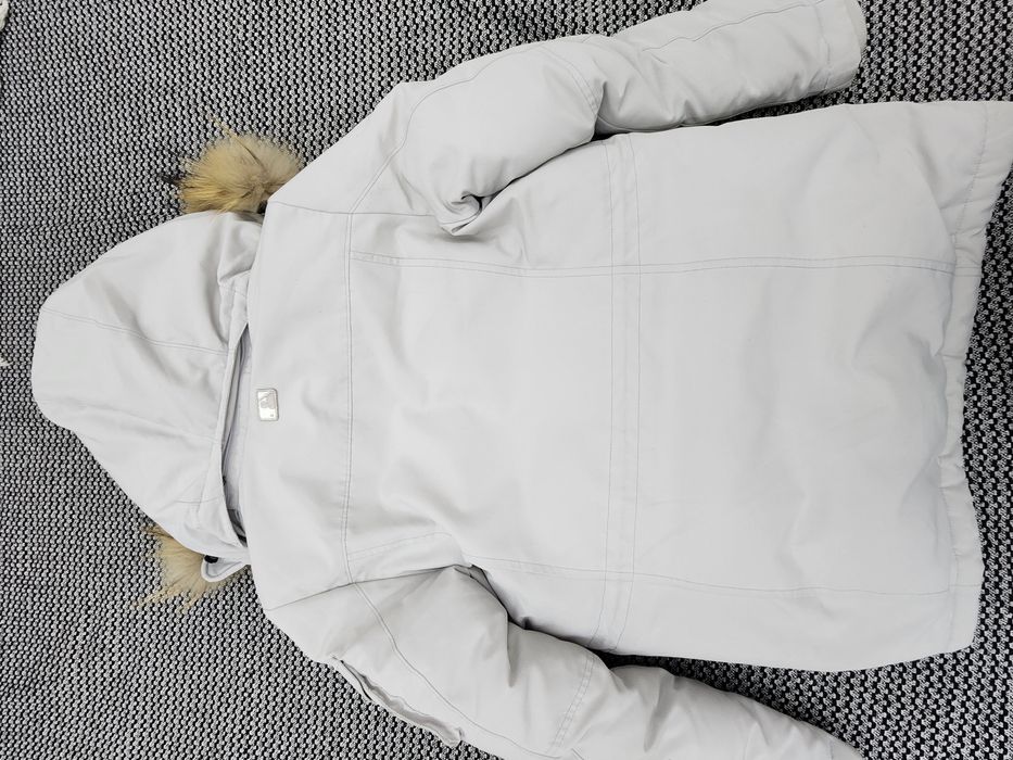 Зимняя куртка пуховик фирмы MLB.